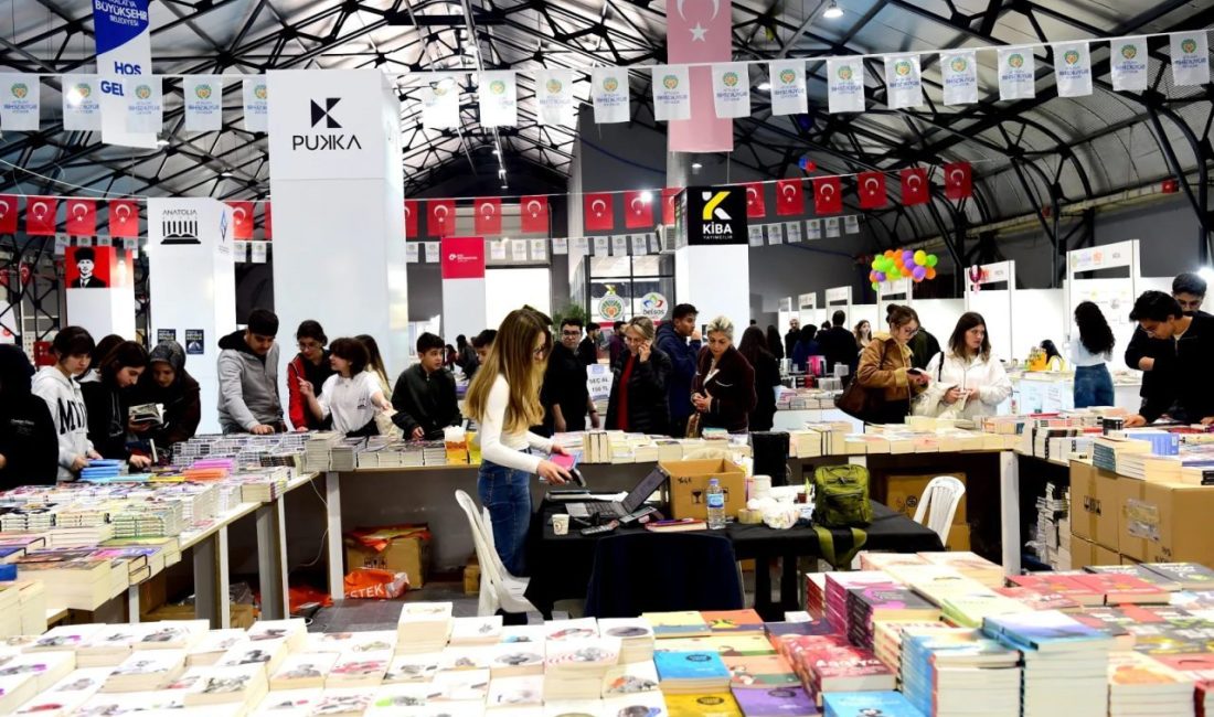 Malatya Büyükşehir Belediye Başkanı Sami Er, 12. Malatya Kitap Fuarı’nın
