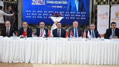 Malatya Büyükşehir Belediye Başkanı Sami Er, Türkiye Yüzyılı Buluşmaları kapsamında