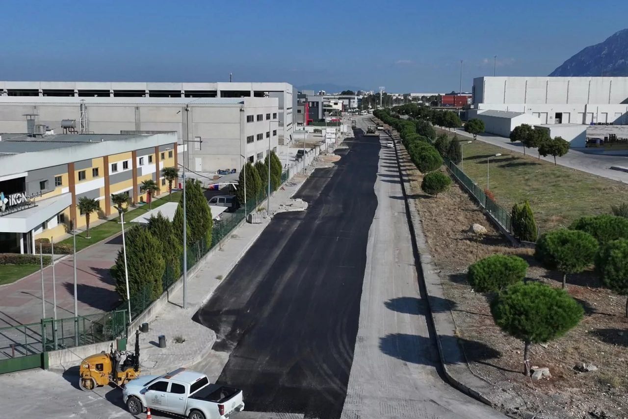 Manisa Büyükşehir Belediyesi, Yunusemre ilçesinde Manisa Organize Sanayi Bölgesi (MOSB)