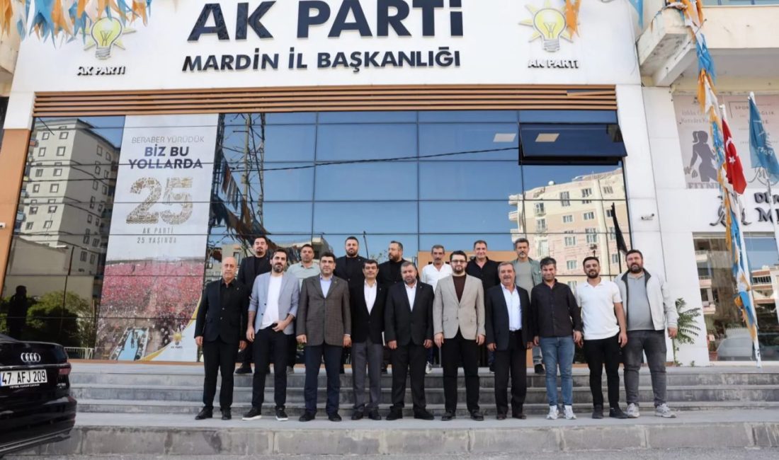 AK Parti Mardin İl Başkanlığı, düzenlediği katılım töreniyle Süs, Örnek