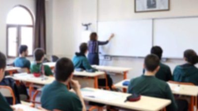 Kendi kurum türünün dışına çıkarak mevzuata aykırı şekilde farklı öğretim