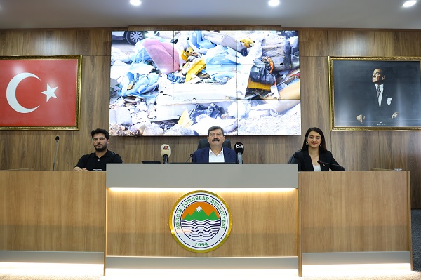 MERSİN-Toroslar Belediyesinin 2027 yılı bütçesi, belediye meclisinde kabul edildi. Belediyenin