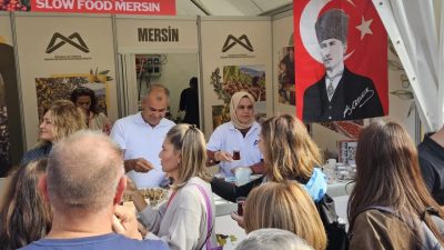 Mersin Büyükşehir Belediyesi, kentin yöresel ürünlerini İtalya’nın Torino kentinde düzenlenen