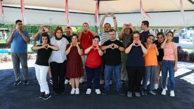 Mersin Büyükşehir Belediyesi, özel gereksinimli bireylerin sosyal yaşama daha aktif