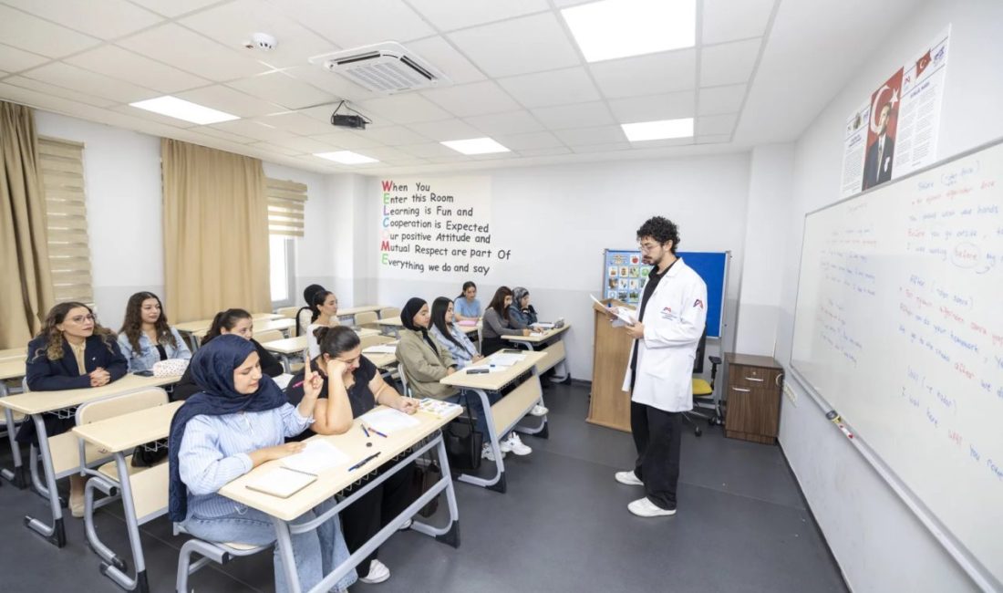Mersin Büyükşehir Belediyesi, vatandaşların kişisel ve mesleki gelişimlerine katkı sunmak