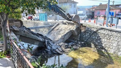 Bursa Büyükşehir Belediyesi, Mudanya ilçesine bağlı Çekrice Mahallesi’nde ekonomik ömrünü