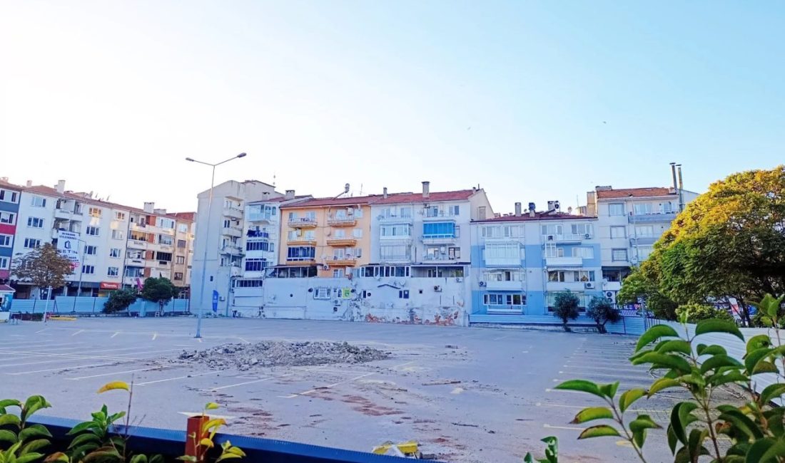 Bursa'nın Mudanya ilçesinde uzun süredir gündemde olan yeni Hükümet Konağı