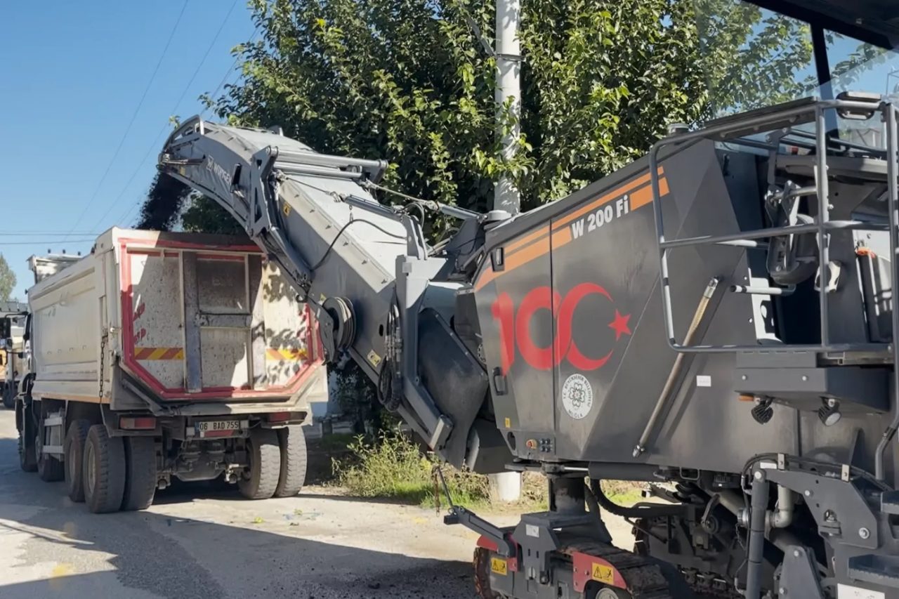 Muğla Büyükşehir Belediyesi, Seydikemer ilçesinin Saklıkent bölgesinde ulaşım altyapısını güçlendirmek