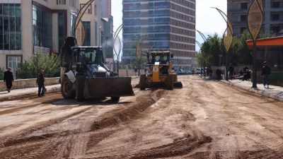 Muş Belediyesi tarafından SSK Caddesi’nde yürütülen asfalt yenileme çalışmalarında sona