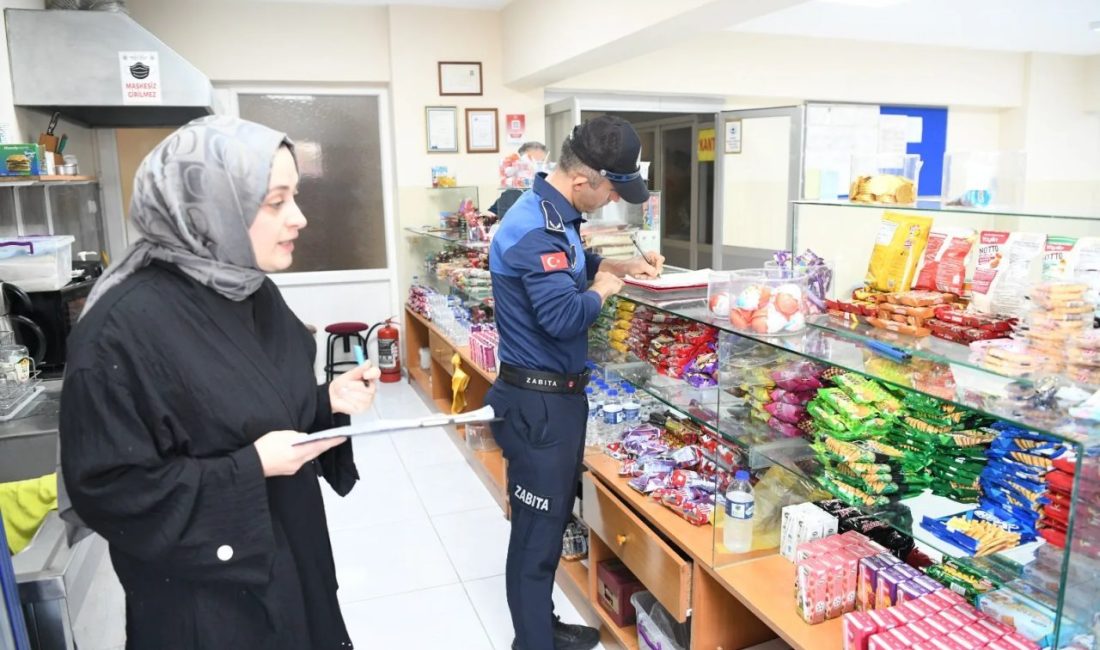 Trabzon Büyükşehir Belediyesi Zabıta Dairesi Başkanlığı ekipleri, öğrencilerin sağlıklı ve