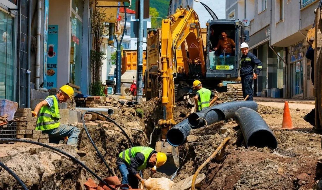 Ordu Büyükşehir Belediyesi, kentin 19 ilçesinde altyapı yatırımlarını sürdürüyor. Ordu