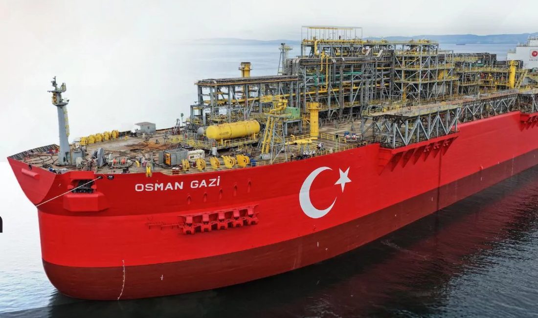 Türkiye’nin ilk yüzer üretim platformu Osman Gazi, Filyos’tan Karadeniz’deki görev