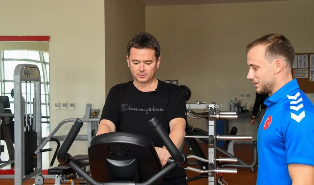 Osmangazi Belediyesi, “Sporun Kalbi Osmangazi” uygulamasıyla spor tesislerine erişimi, eğitim