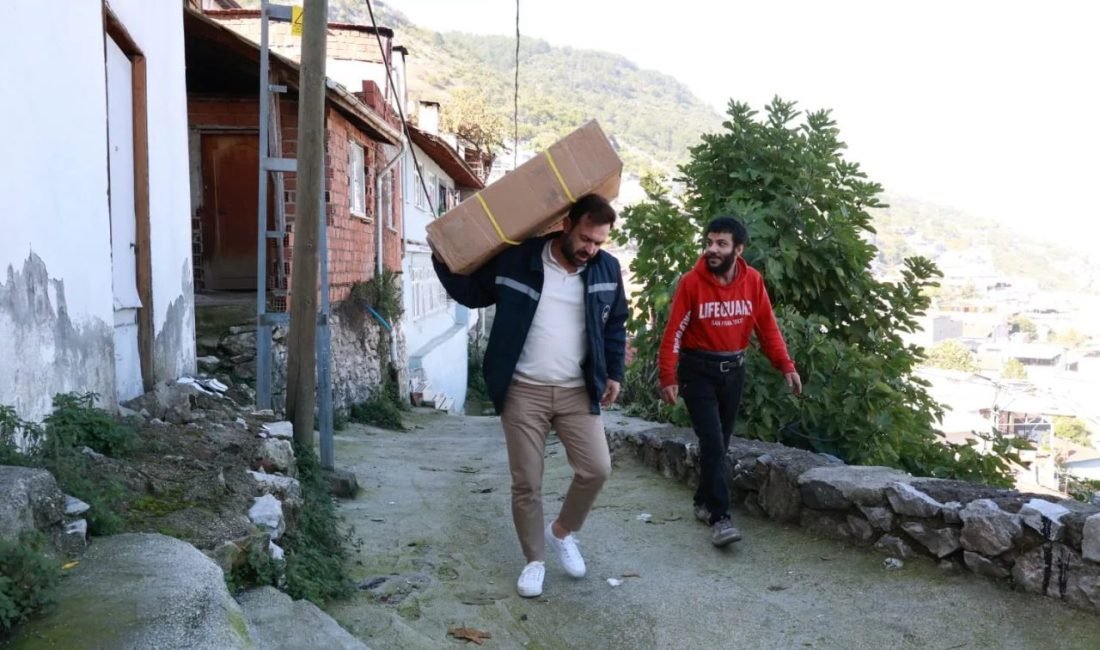 Bursa'da Osmangazi Belediyesi, engelli bireylerin günlük yaşamını kolaylaştırmak ve toplumsal