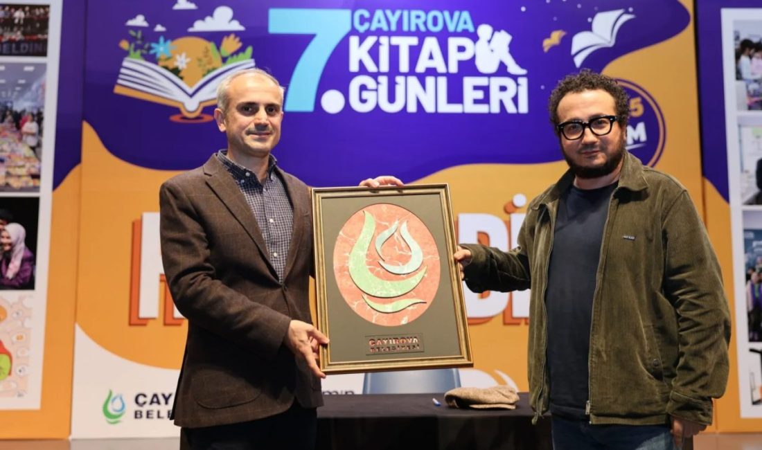 Çayırova Belediyesi’nin ilçede bir gelenek haline getirdiği Çayırova 7. Kitap