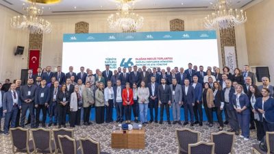 Türkiye Sağlıklı Kentler Birliği'nin Gaziantep'teki ödül töreninde, 58 belediyenin 117