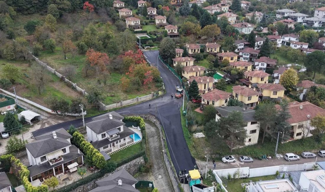 Sakarya Büyükşehir Belediyesi, Sapanca’da ulaşım altyapısını güçlendirmek için sürdürdüğü asfalt