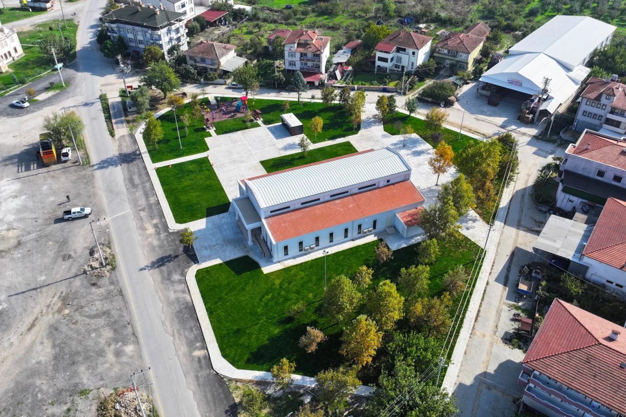 Sakarya Büyükşehir Belediyesi tarafından Pamukova’nın Mekece Mahallesi’nde inşa edilen Mekece