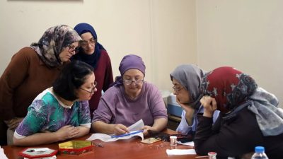 Sakarya Büyükşehir Belediyesi’nin SAMEK kursları, yeni beceriler kazanmak isteyen kursiyerleri