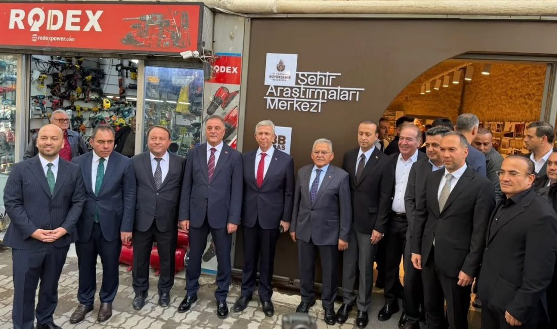 Kayseri Büyükşehir Belediye Başkanı ve Tarihi Kentler Birliği (TKB) Encümen
