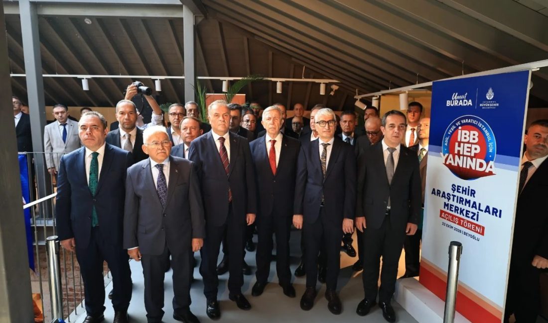 İstanbul Büyükşehir Belediyesi (İBB), Beyoğlu Perşembe Pazarı’ndaki tarihi Kuyumcu Han’ı,