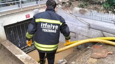 İstanbul’da etkili olan şiddetli sağanak yağış, sel ve heyelan felaketinin