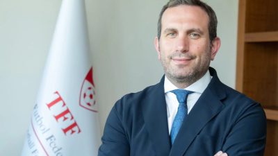 Türkiye Futbol Federasyonu (TFF) Genel Sekreteri Abdullah Ayaz, görevinden istifa