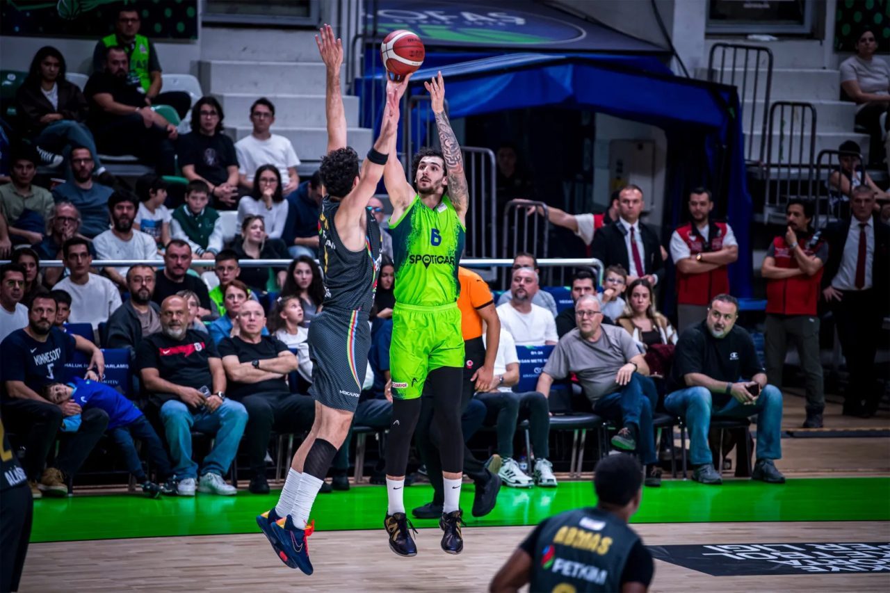 TOFAŞ Basketbol Takımı, ligin 5. hafta mücadelesinde sahasında konuk ettiği