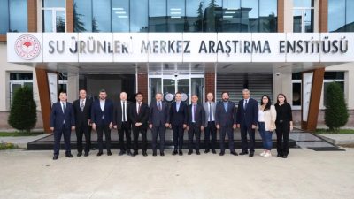 Trabzon Büyükşehir Belediye Başkanı Ahmet Metin Genç, Su Ürünleri Merkez