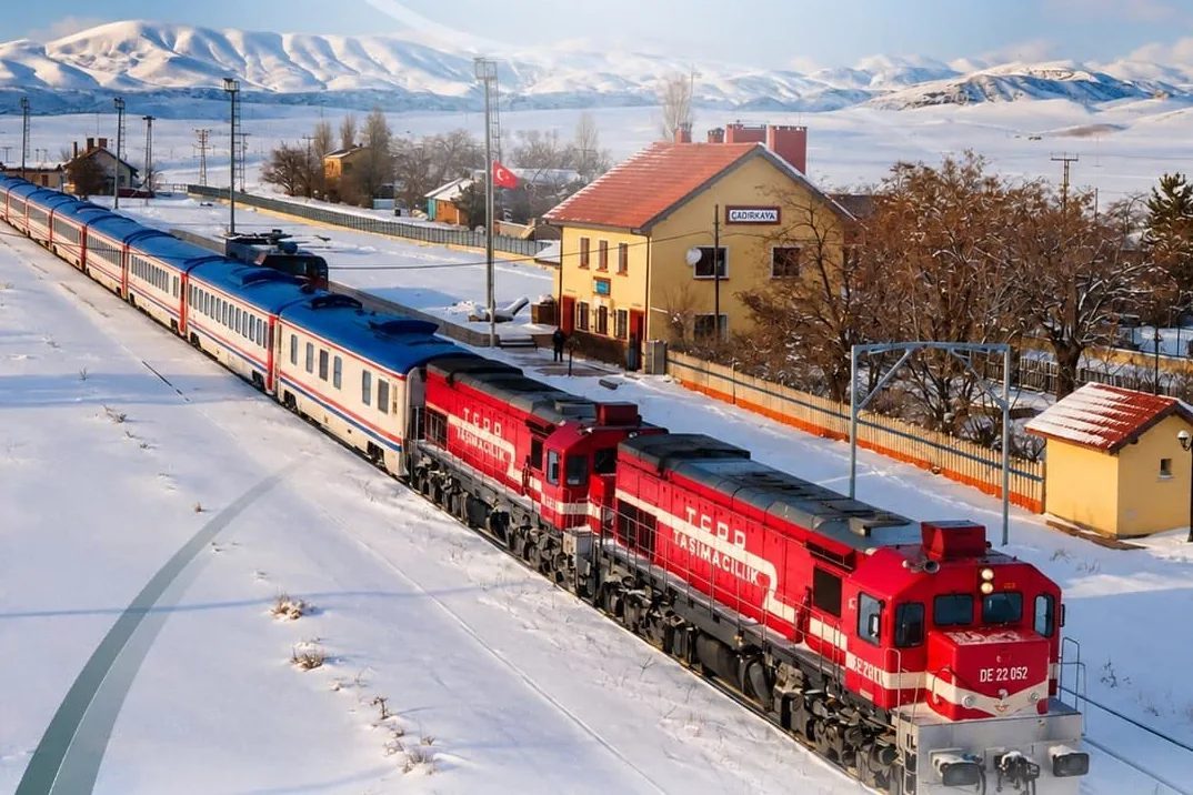 TCDD Taşımacılık, Ankara–Kars hattında hizmet veren Turistik Doğu Ekspresi'nin kış