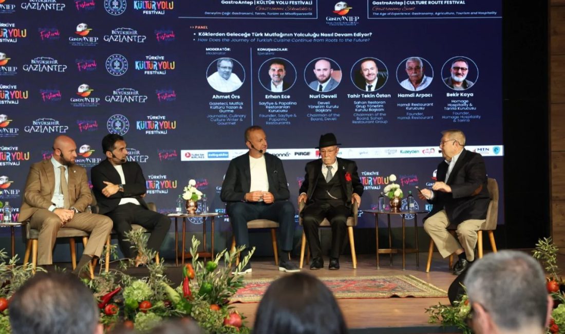 Gaziantep Büyükşehir Belediye Başkanı Fatma Şahin’in katıldığı “Köklerden Geleceğe Türk