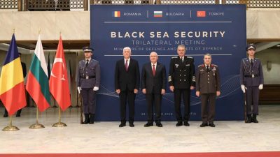 Millî Savunma Bakanı Yaşar Güler ve Genelkurmay Başkanı Orgeneral Selçuk