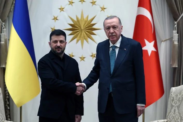 Ukrayna Devlet Başkanı Volodimir Zelenskiy, Cumhurbaşkanı Recep Tayyip Erdoğan’ın daveti