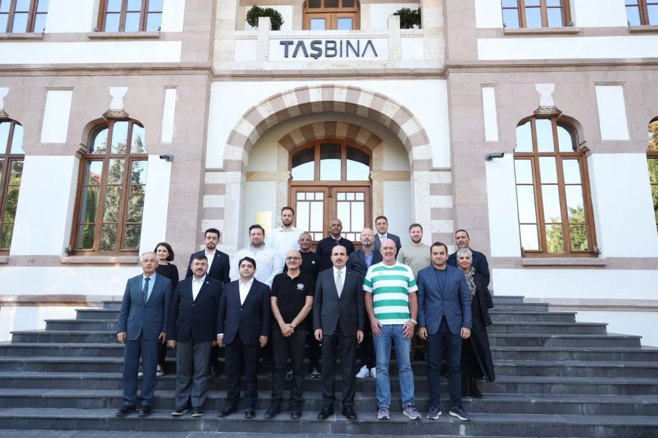 Birleşmiş Milletler İklim Değişikliği Çerçeve Sözleşmesi Sekretaryası temsilcileri, COP31 hazırlıkları
