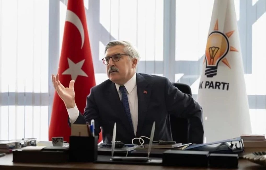 AK Parti Genel Başkan Yardımcısı Hüseyin Yayman, katıldığı bir televizyon