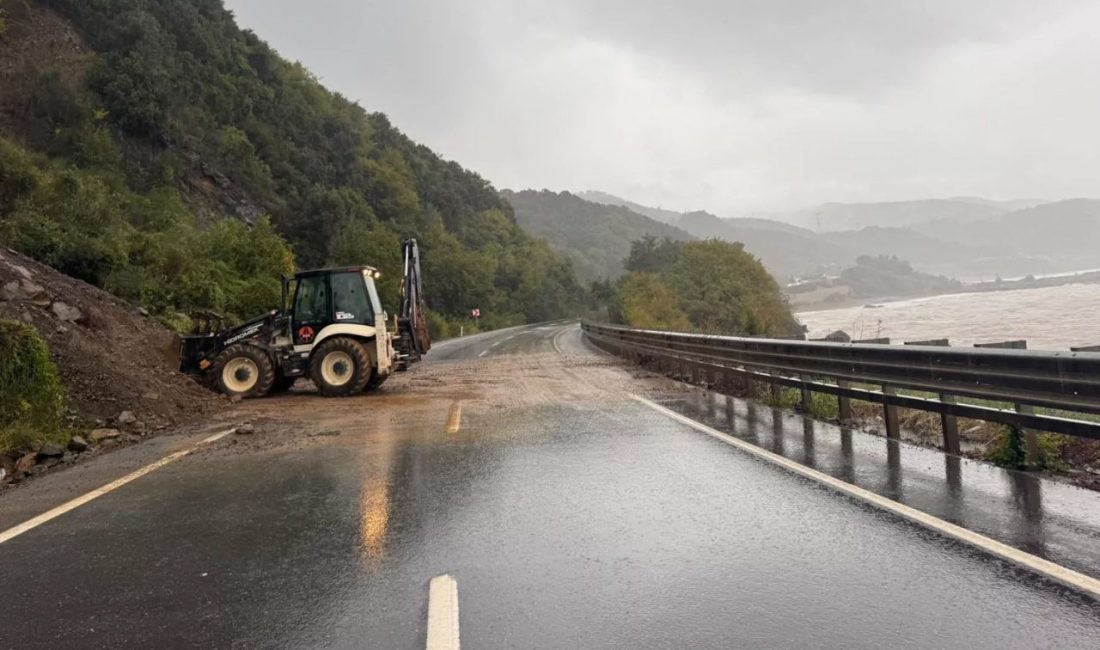Zonguldak’ta etkili olan kuvvetli yağışlar nedeniyle sel, su baskını ve